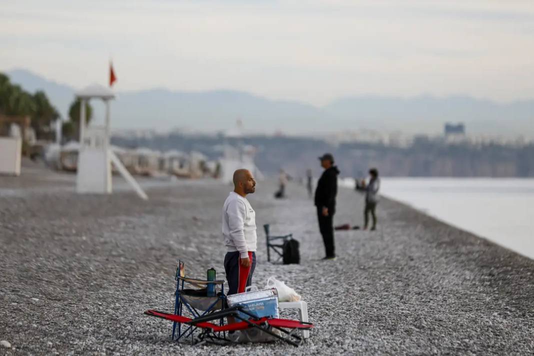 Atamıza Denizde, Karada Saygı Duruşu 6